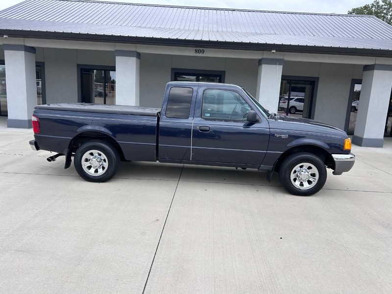 Ford Ranger Vehicle Full-screen Gallery Image 2