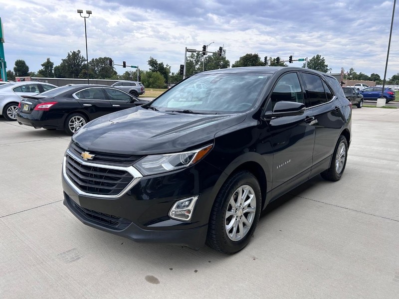 Chevrolet Equinox Vehicle Full-screen Gallery Image 8