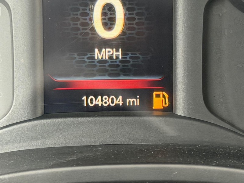 Ram 1500 Vehicle Full-screen Gallery Image 18