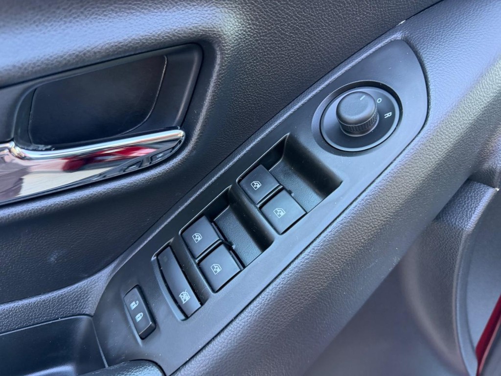 Chevrolet Trax Vehicle Full-screen Gallery Image 16