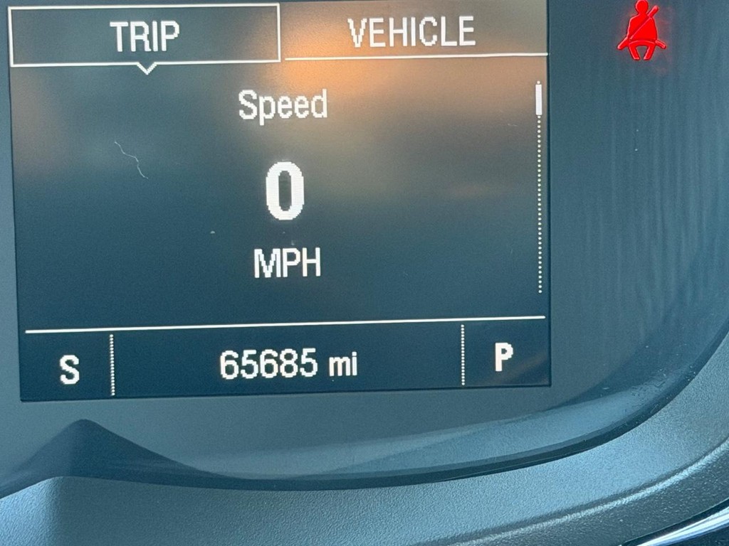 Chevrolet Trax Vehicle Full-screen Gallery Image 18