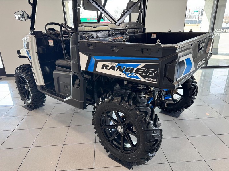 Polaris Ranger Vehicle Full-screen Gallery Image 3