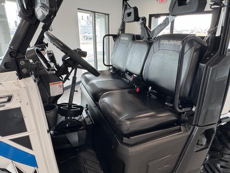 Polaris Ranger Vehicle Full-screen Gallery Image 8