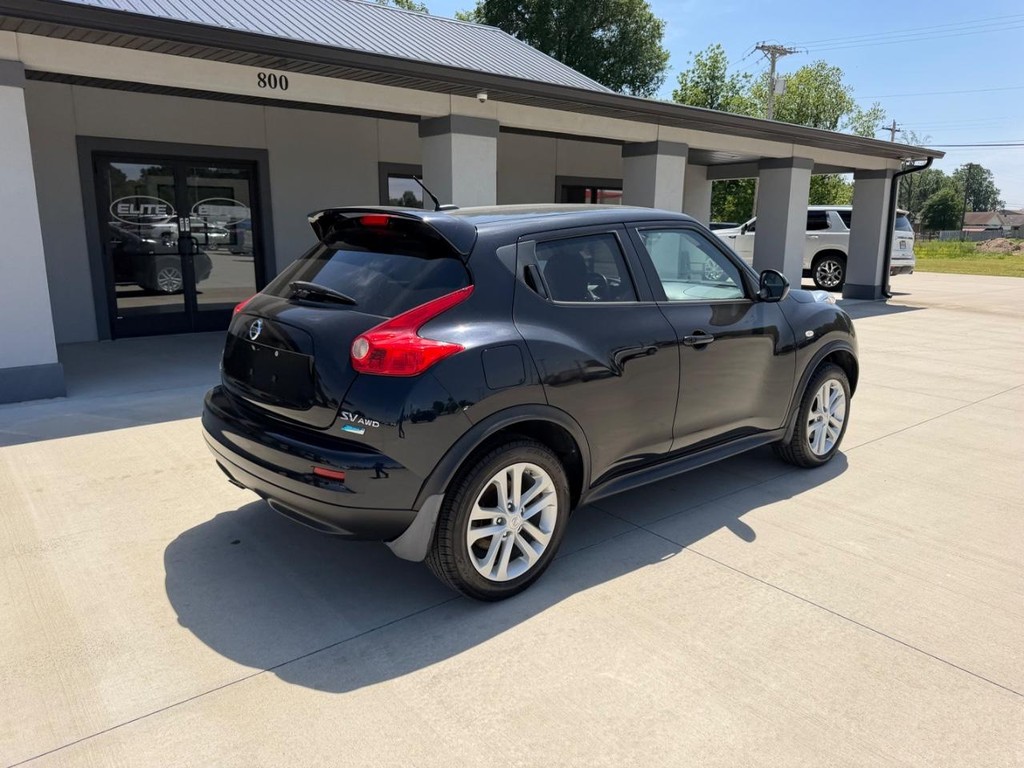 Nissan Juke Vehicle Full-screen Gallery Image 03