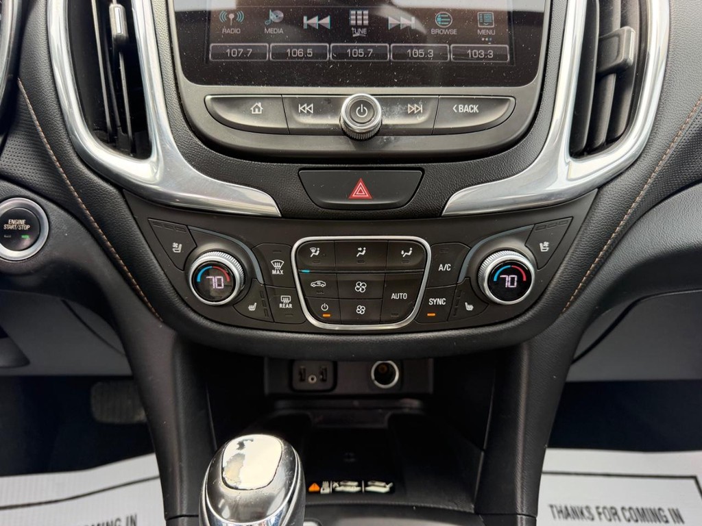 Chevrolet Equinox Vehicle Full-screen Gallery Image 15