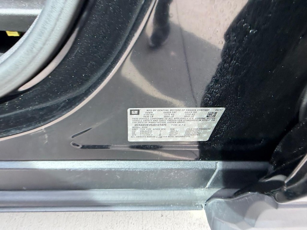 Chevrolet Equinox Vehicle Full-screen Gallery Image 23