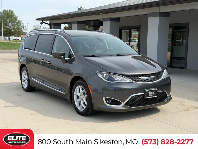 more details - chrysler pacifica