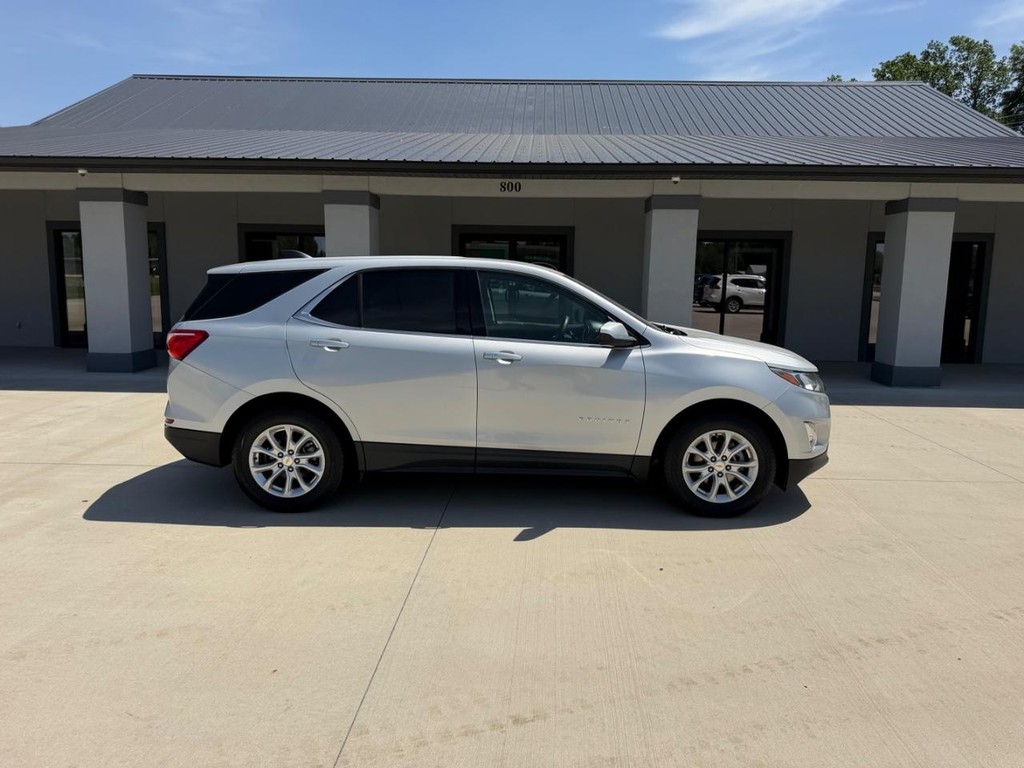 Chevrolet Equinox Vehicle Full-screen Gallery Image 02