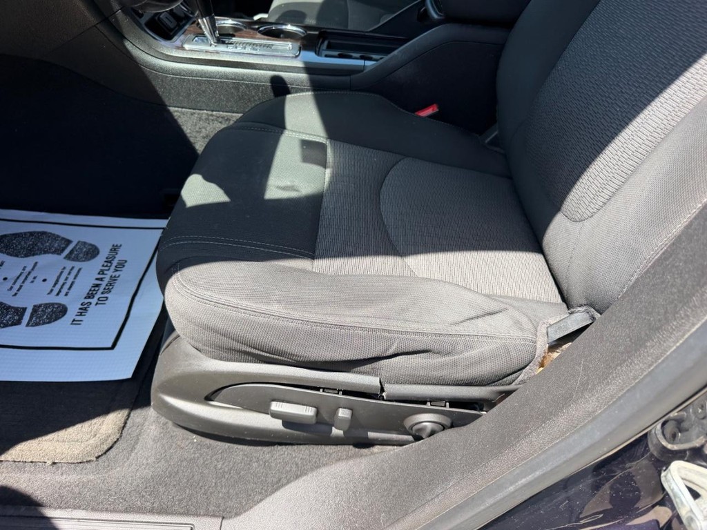 Chevrolet Traverse Vehicle Full-screen Gallery Image 20