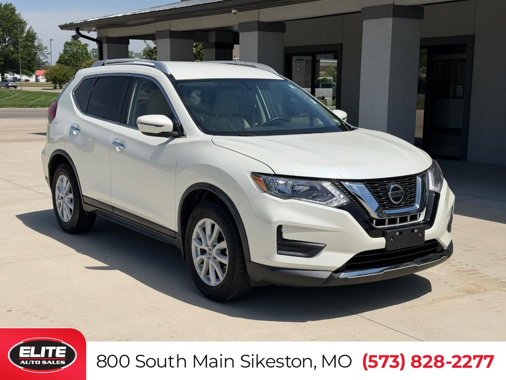 Nissan Rogue Vehicle Full-screen Gallery Image 01
