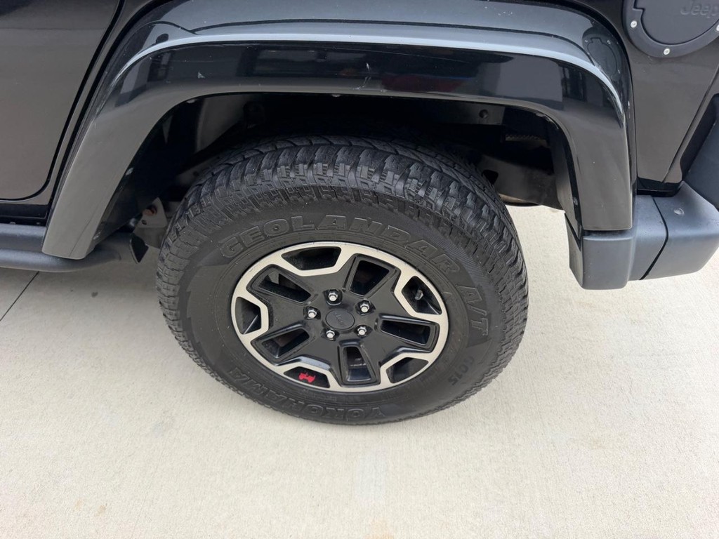 Jeep Wrangler Unlimited Vehicle Full-screen Gallery Image 6