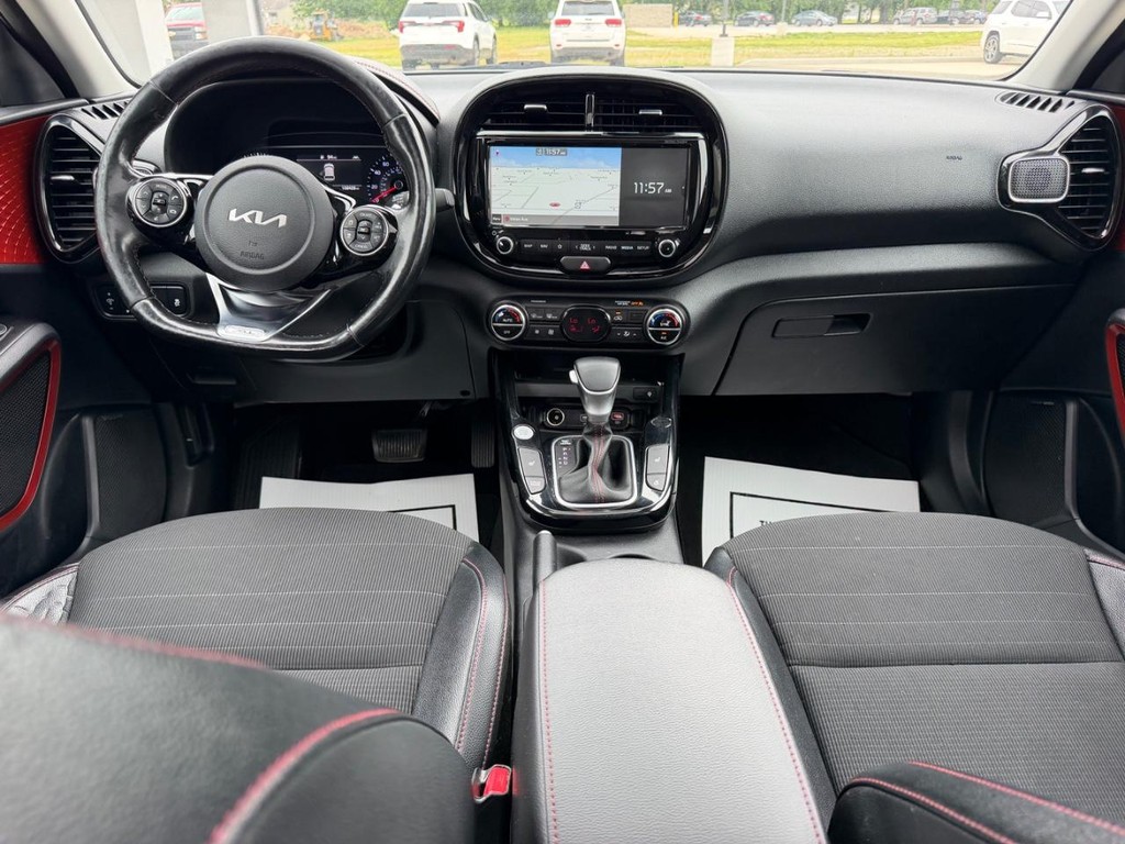 2022 Kia Soul Turbo - Photo 9