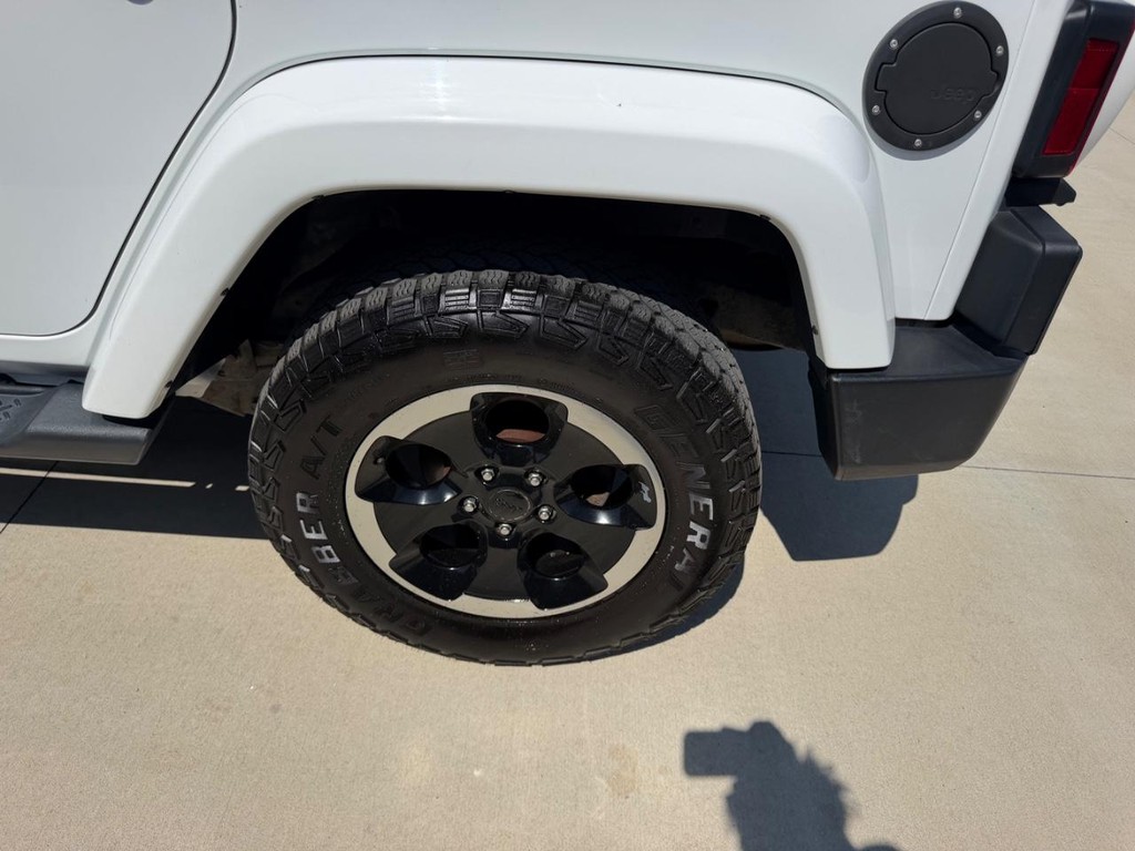 Jeep Wrangler Unlimited Vehicle Full-screen Gallery Image 6
