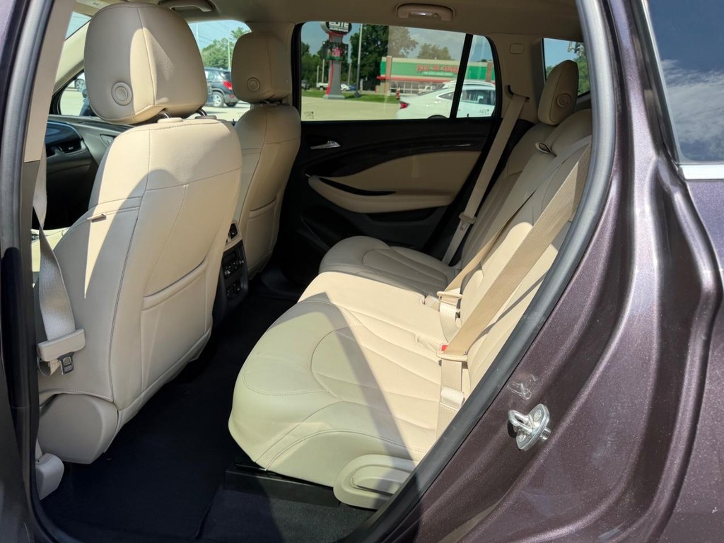 Buick Envision Vehicle Full-screen Gallery Image 8