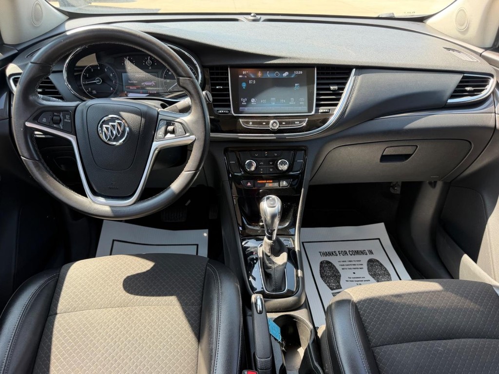Buick Encore Vehicle Full-screen Gallery Image 8