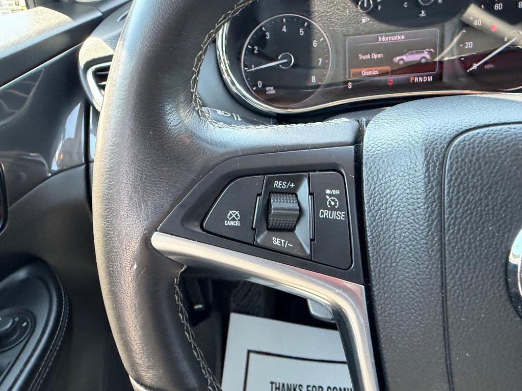 Buick Encore Vehicle Full-screen Gallery Image 10
