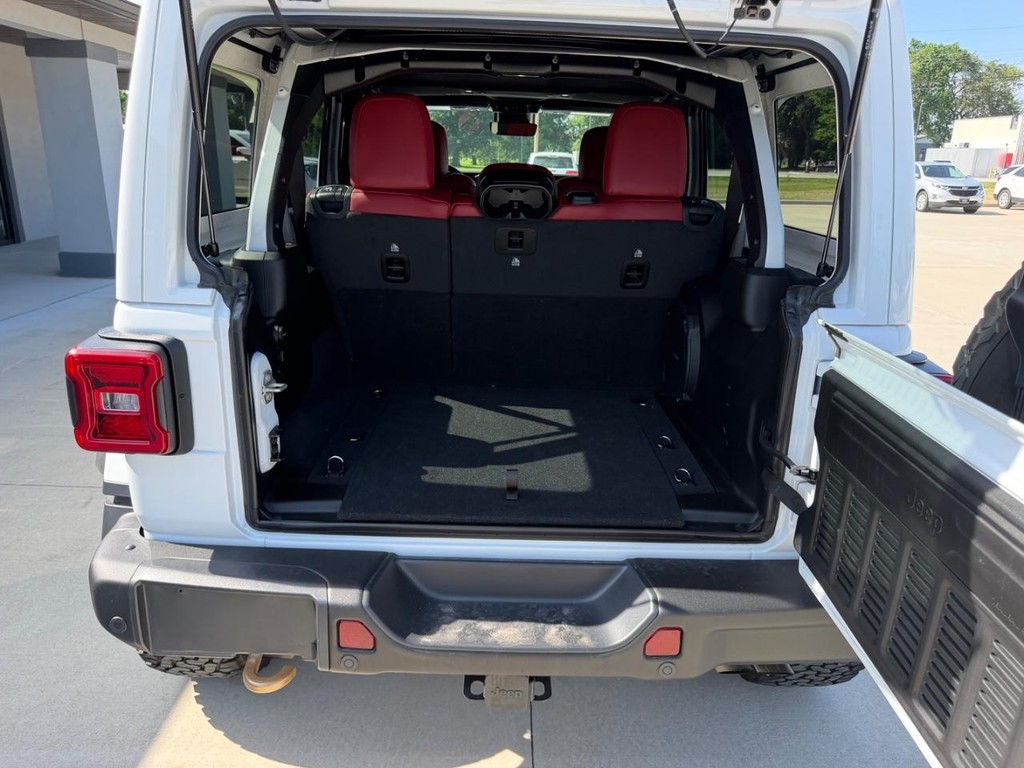 Jeep Wrangler Vehicle Full-screen Gallery Image 5