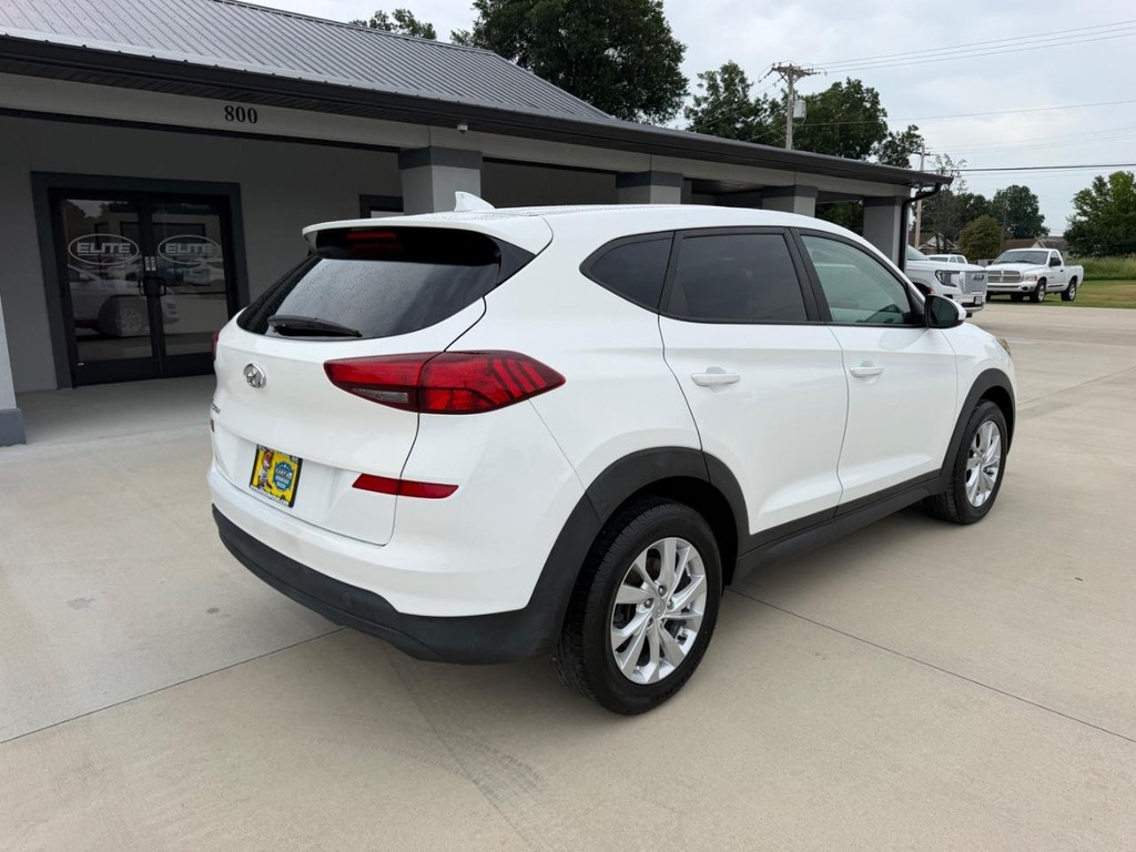 Hyundai Tucson Vehicle Full-screen Gallery Image 03