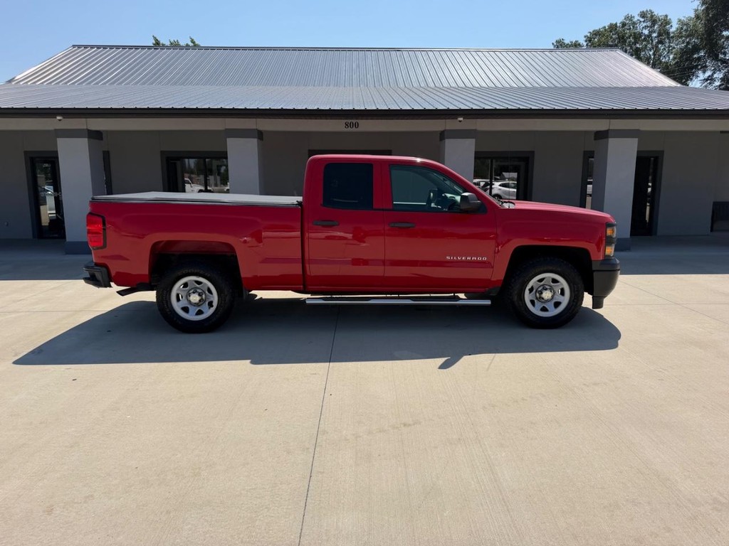 Chevrolet Silverado 1500 Vehicle Full-screen Gallery Image 2