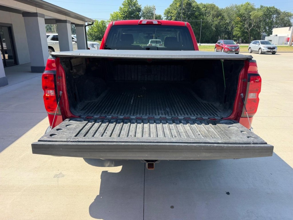 Chevrolet Silverado 1500 Vehicle Full-screen Gallery Image 5