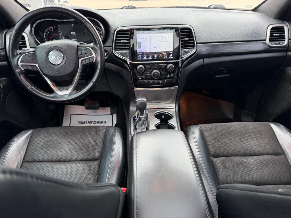 Jeep Grand Cherokee Vehicle Full-screen Gallery Image 10