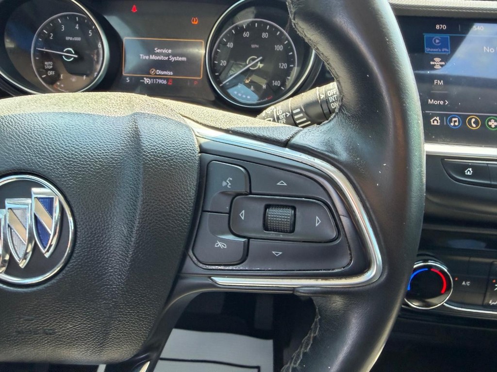 Buick Encore GX Vehicle Full-screen Gallery Image 11