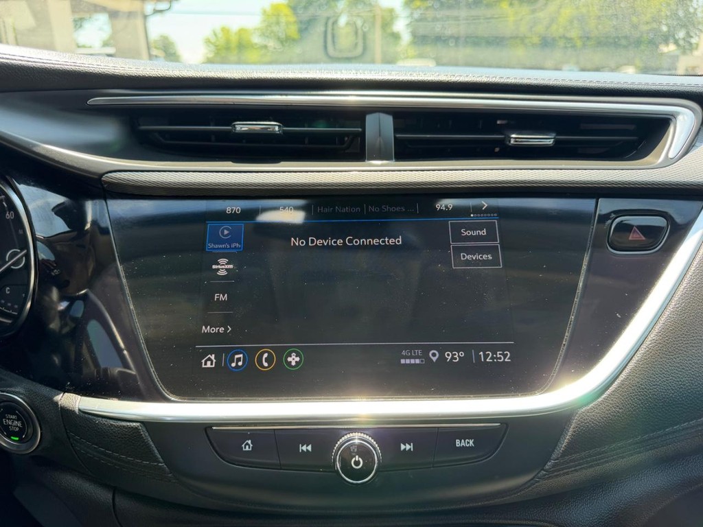 Buick Encore GX Vehicle Full-screen Gallery Image 12