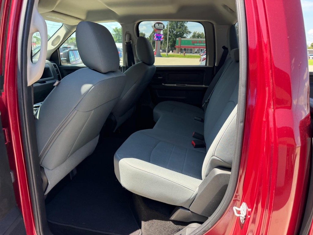 Ram 1500 Vehicle Full-screen Gallery Image 7