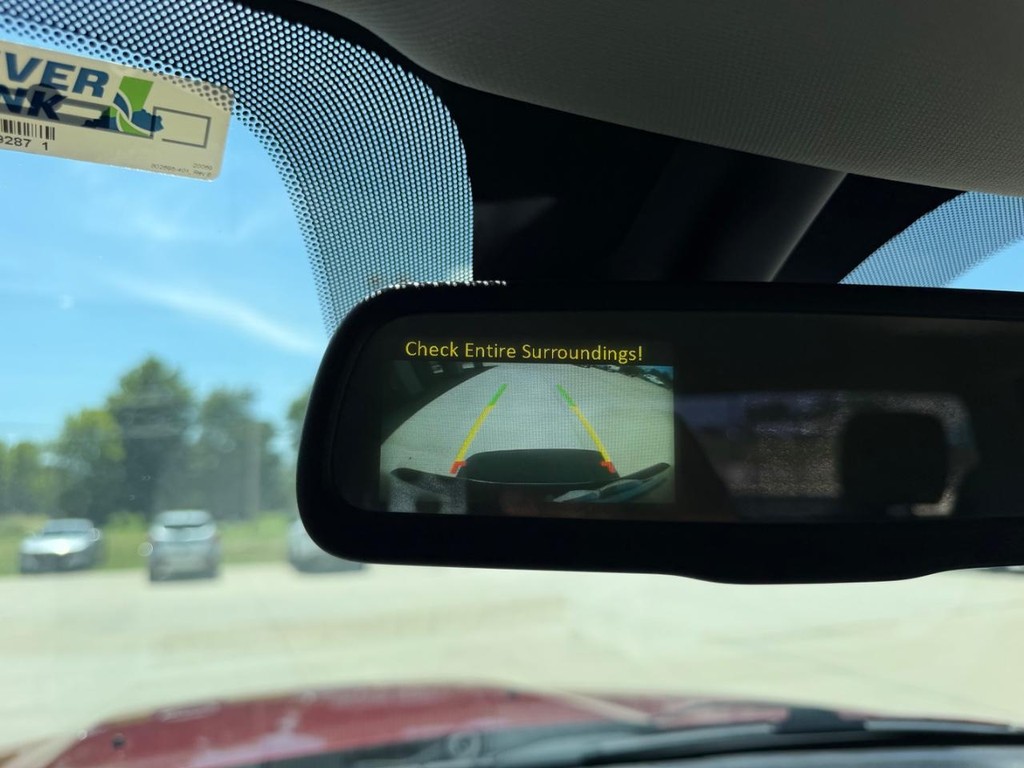 Ram 1500 Vehicle Full-screen Gallery Image 19