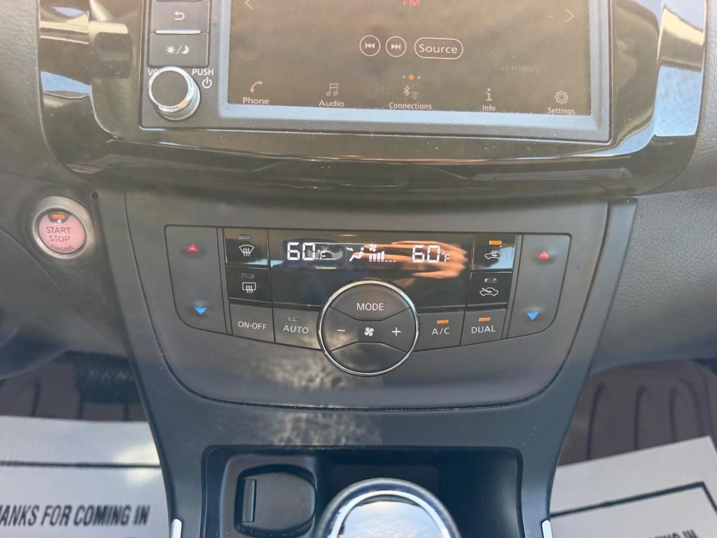 Nissan Sentra Vehicle Full-screen Gallery Image 13