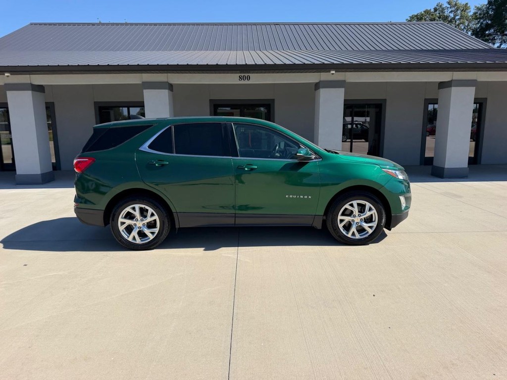 Chevrolet Equinox Vehicle Full-screen Gallery Image 2