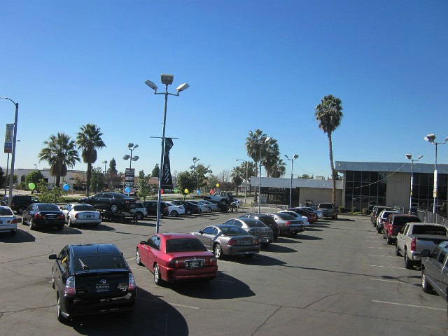 Chevrolet Silverado 1500 Vehicle Full-screen Gallery Image 10