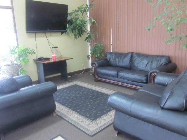 Chevrolet Silverado 1500 Vehicle Full-screen Gallery Image 14