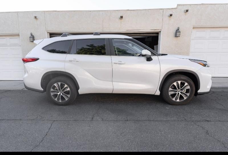  2023 TOYOTA Highlander XLE Hybrid FWD (Natl) for sale by Empire Motors in Montclair, CA