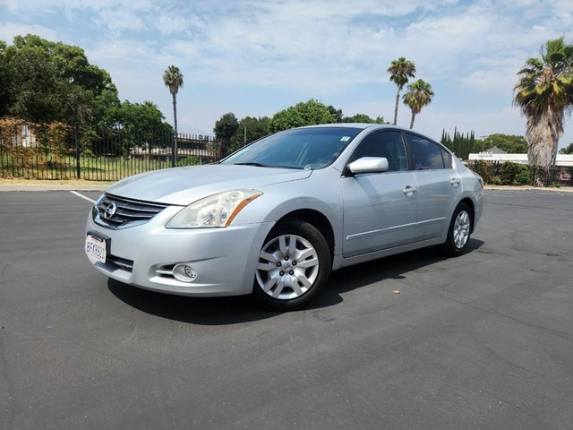 2010 Nissan Altima 2.5 at Empire Motors in Pomona CA