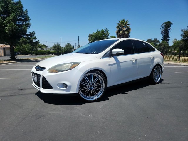 2014 Ford Focus Titanium at Empire Motors in Pomona CA