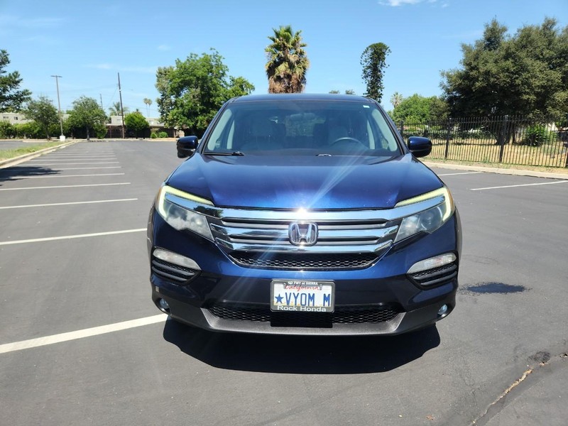 Honda Pilot Vehicle Full-screen Gallery Image 09