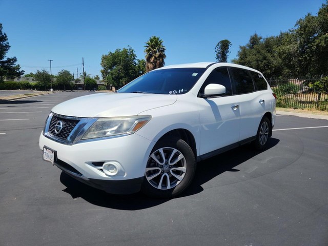 Nissan Pathfinder S - Pomona CA