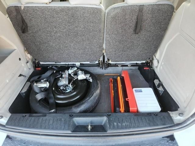 Dodge Grand Caravan Vehicle Full-screen Gallery Image 17