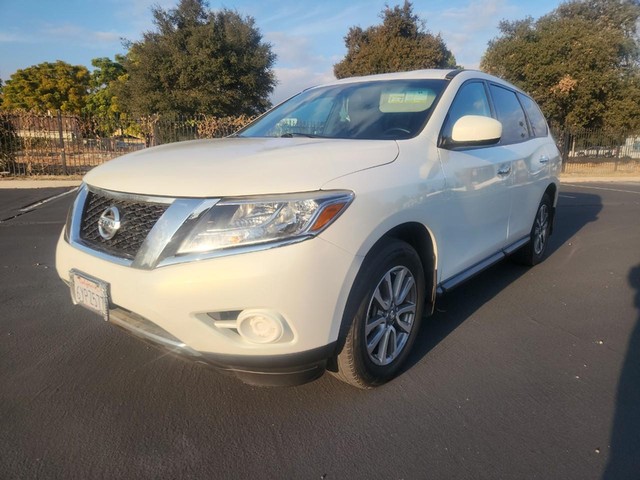 2013 Nissan Pathfinder S at Empire Motors in Pomona CA