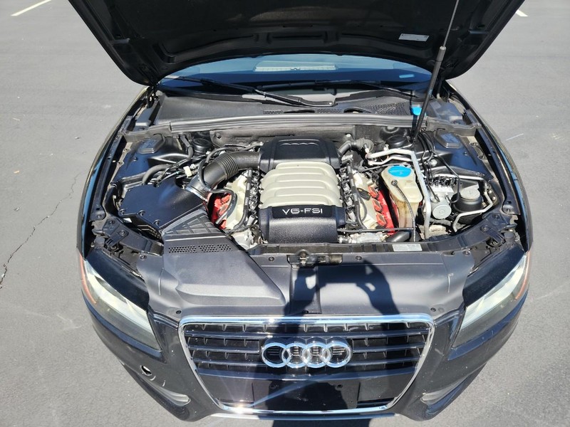 Audi A5 Vehicle Full-screen Gallery Image 15