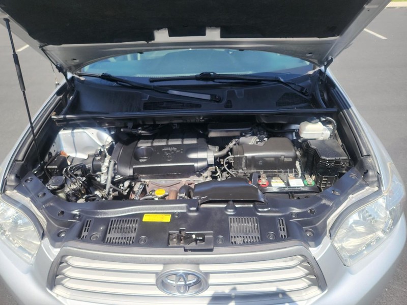 Toyota Highlander Vehicle Full-screen Gallery Image 20