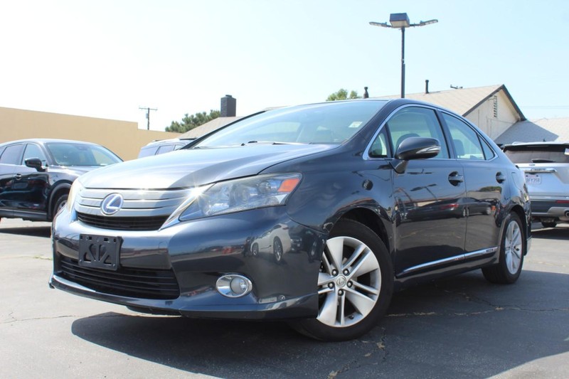 Lexus HS 250h Vehicle Full-screen Gallery Image 03