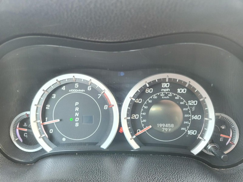 Acura TSX Vehicle Full-screen Gallery Image 10