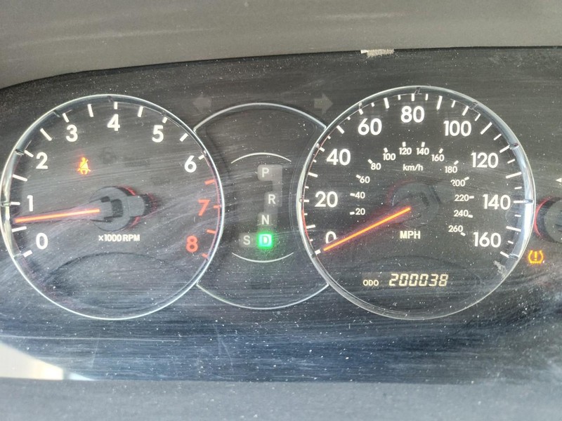 Toyota Avalon Vehicle Full-screen Gallery Image 11