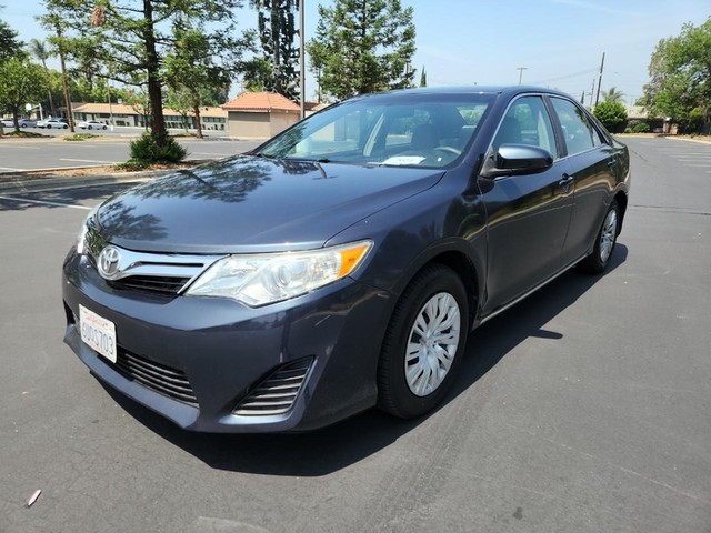 Toyota Camry LE - Pomona CA