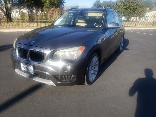 BMW X1 Vehicle Full-screen Gallery Image 34