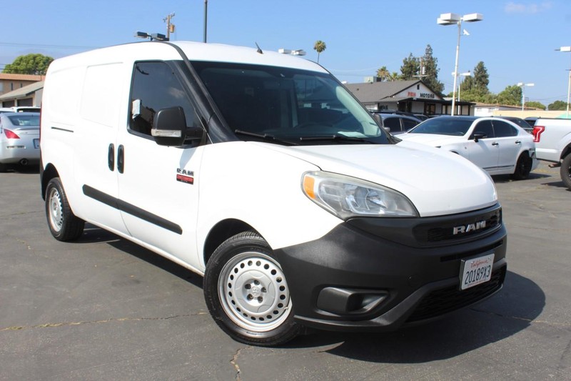 Ram ProMaster City Cargo Van Vehicle Full-screen Gallery Image 03