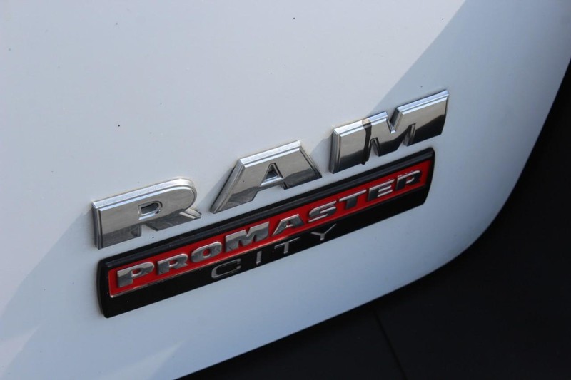 Ram ProMaster City Cargo Van Vehicle Full-screen Gallery Image 11