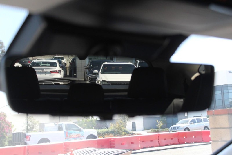 Lexus NX Vehicle Full-screen Gallery Image 17